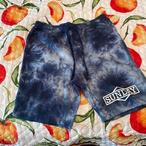 SUNDAY CORNERSTONE SWEAT SHORTS
Tie-Dye Navy